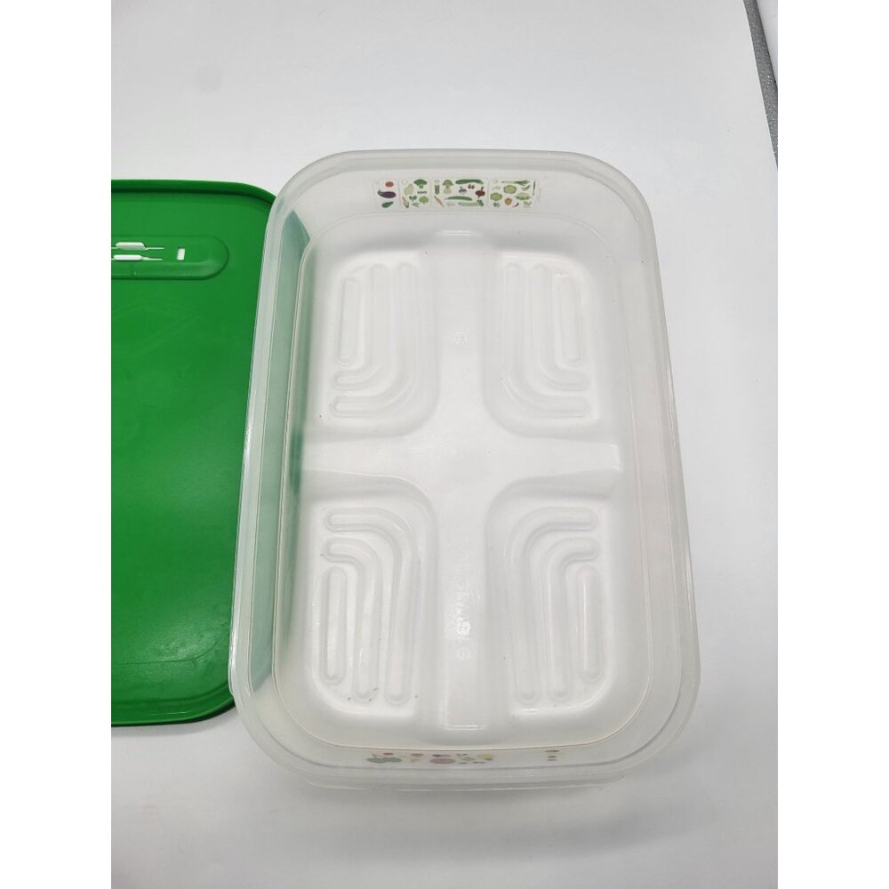 TUPPERWARE FridgeSmart® Medium Storage Container Fruits Veggies 1.75QT 1.8L - Picture 9 of 10